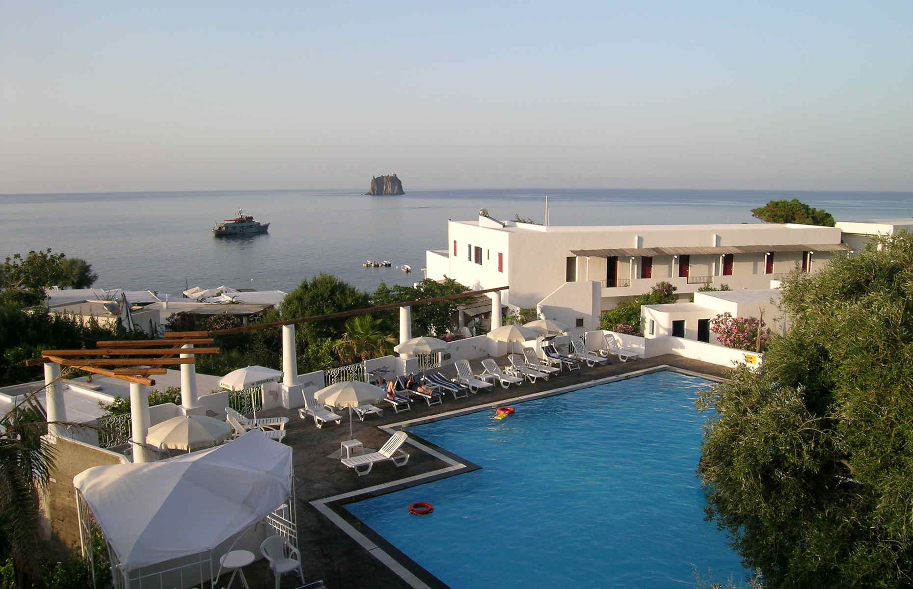 Piscine La Sirenetta Park Hotel - Hôtel Stromboli, Séjour dans les Iles Éoliennes