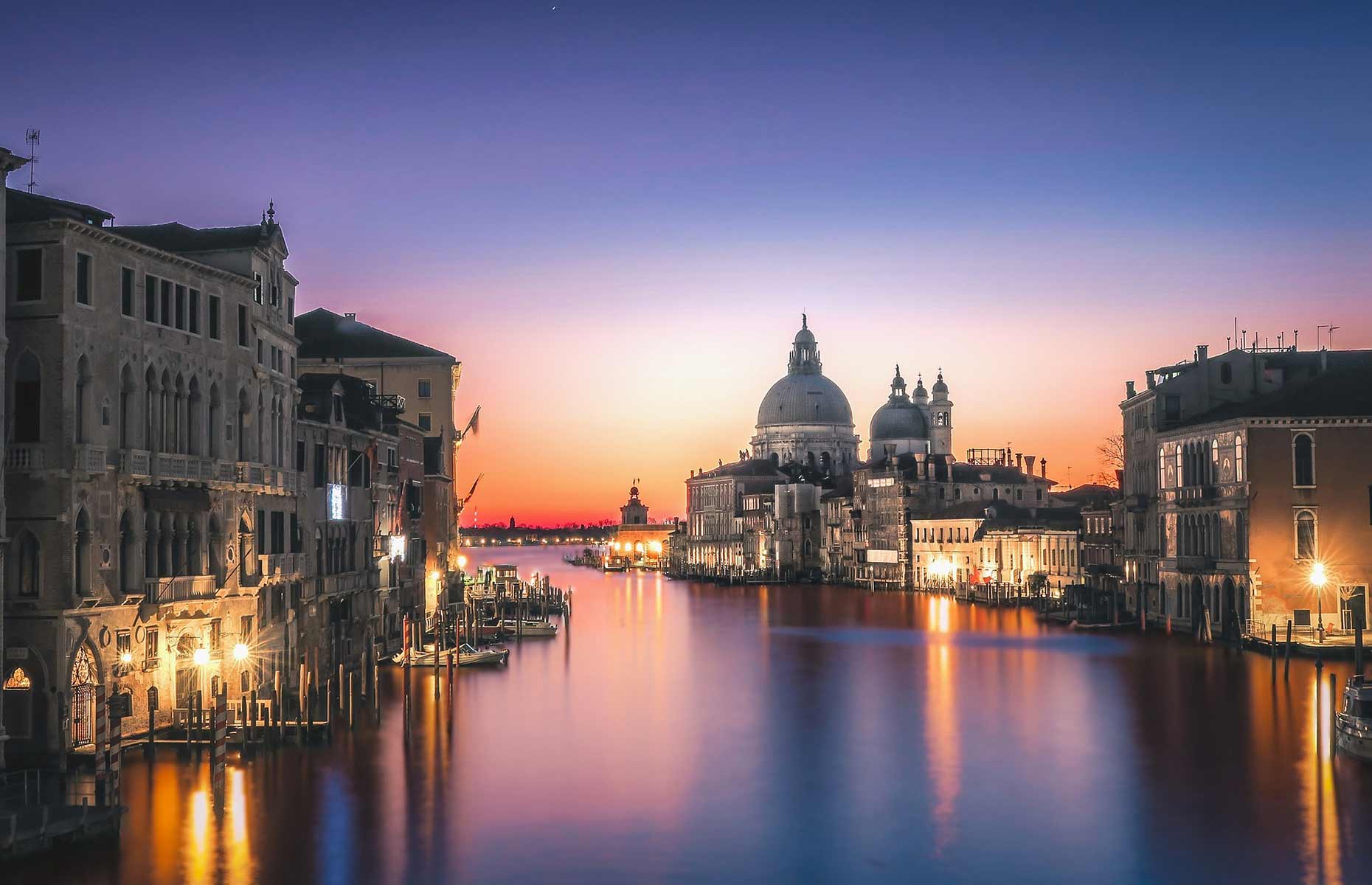 Canal et Basilique - Séjour Italie, Voyage Venise