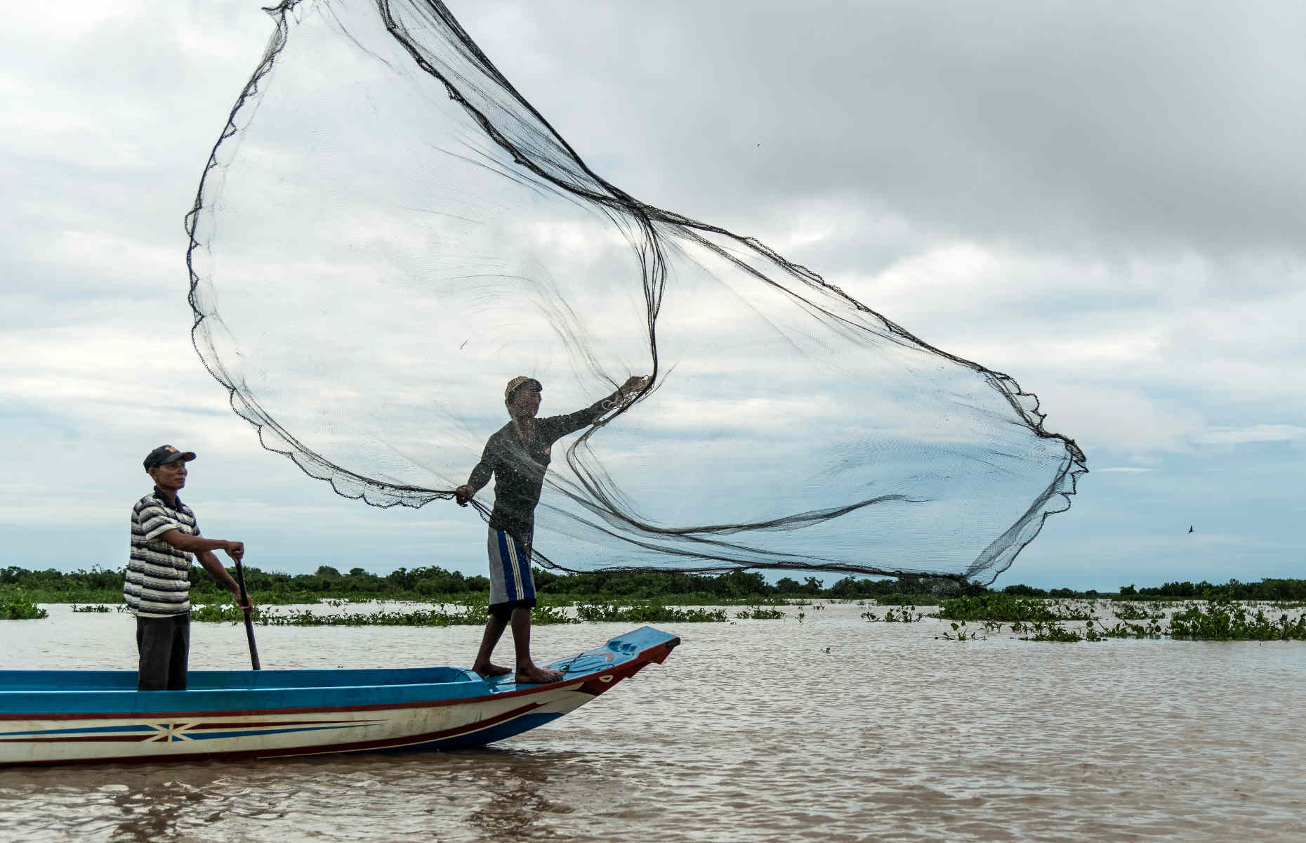 Pêcheurs Tonlé Sap - Voyage Cambodge