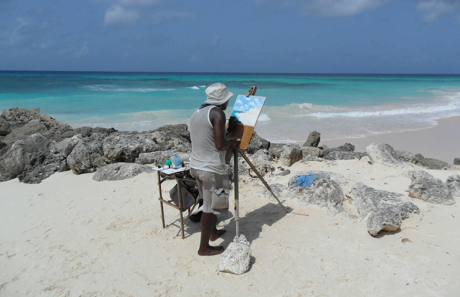 Peintre sur la plage - Séjour mer des Caraïbes, Voyage Barbade