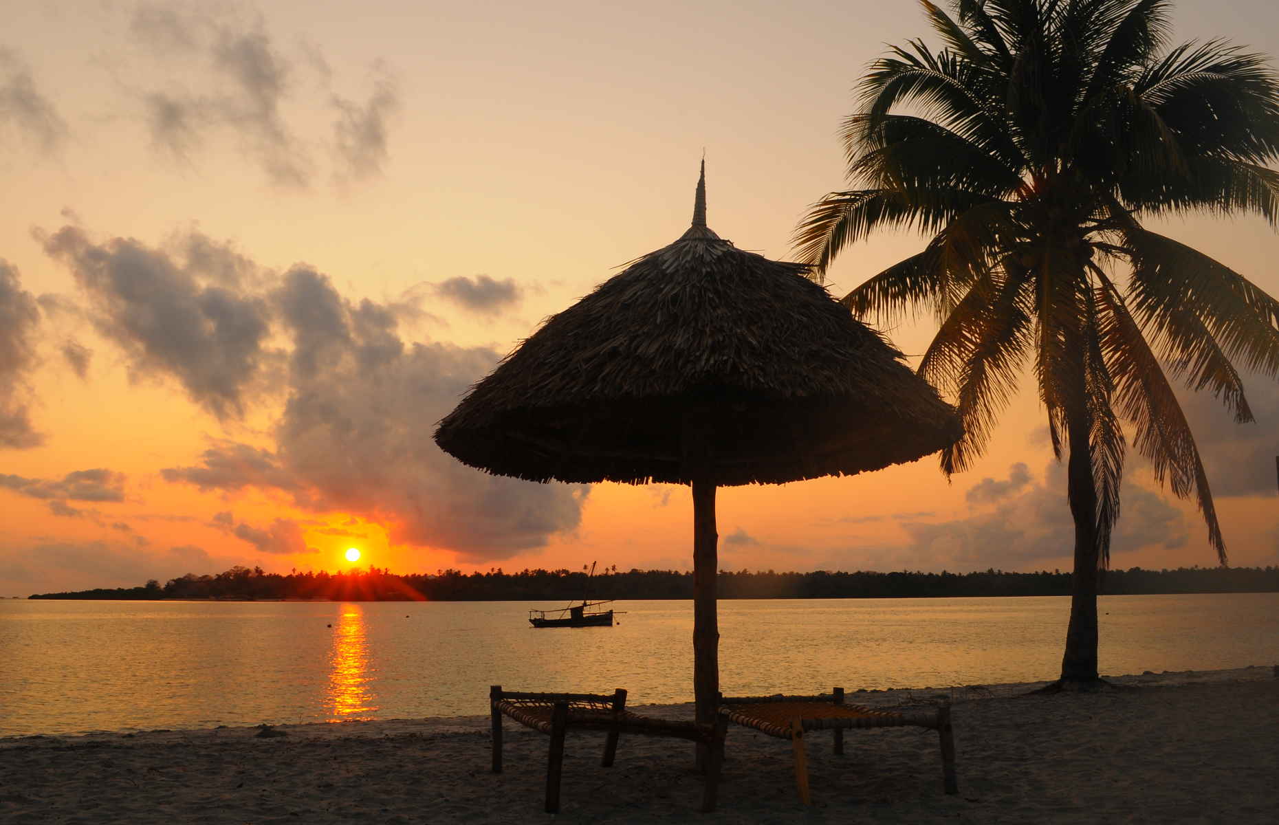 Coucher de soleil Mafia Island Lodge - Hotel Île Mafia, Séjour Tanzanie