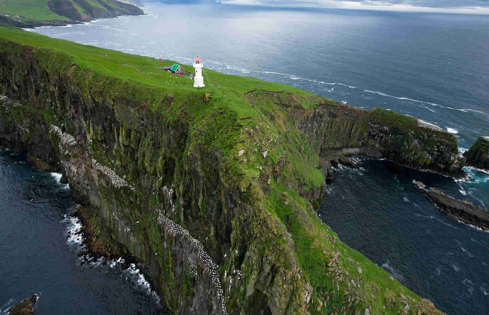 Île de Mykines © Alessio Mesiano / visitfaroeislands.com - Voyage Iles Féroé